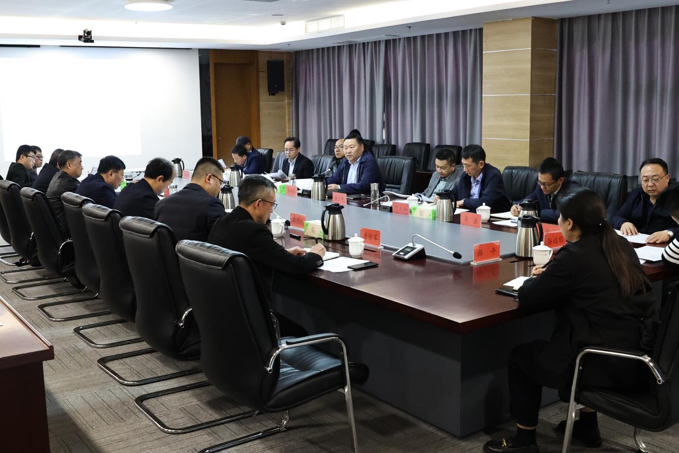 港城醫(yī)院建筑設(shè)計(jì)方案初期成果匯報(bào)會(huì)召開(kāi).jpg