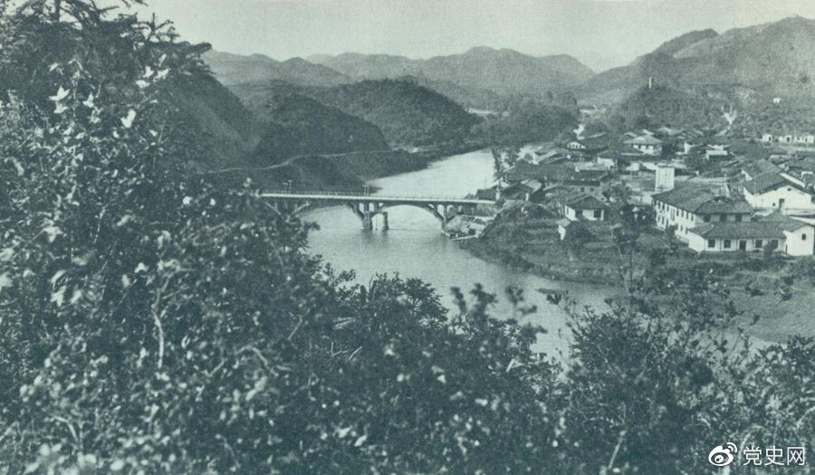 1930年12月，紅軍在龍岡地區(qū)殲滅國(guó)民黨軍第十八師近一萬人，活捉敵師長(zhǎng)張輝瓚。圖為作戰(zhàn)舊址江西興國(guó)東北的龍岡。